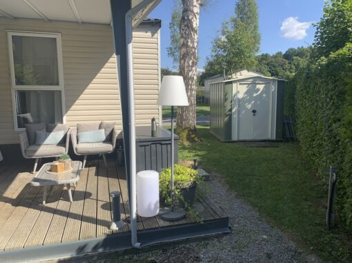 Tuinhuis en terras