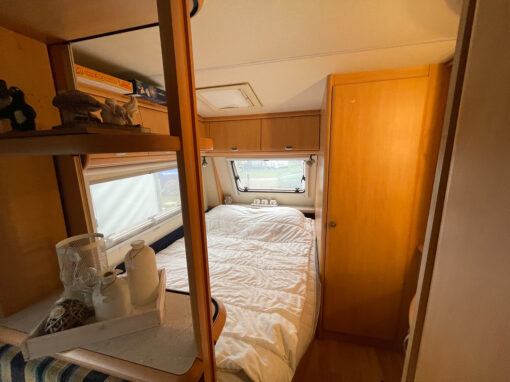 Slaapkamer met 2 persoonsbed
