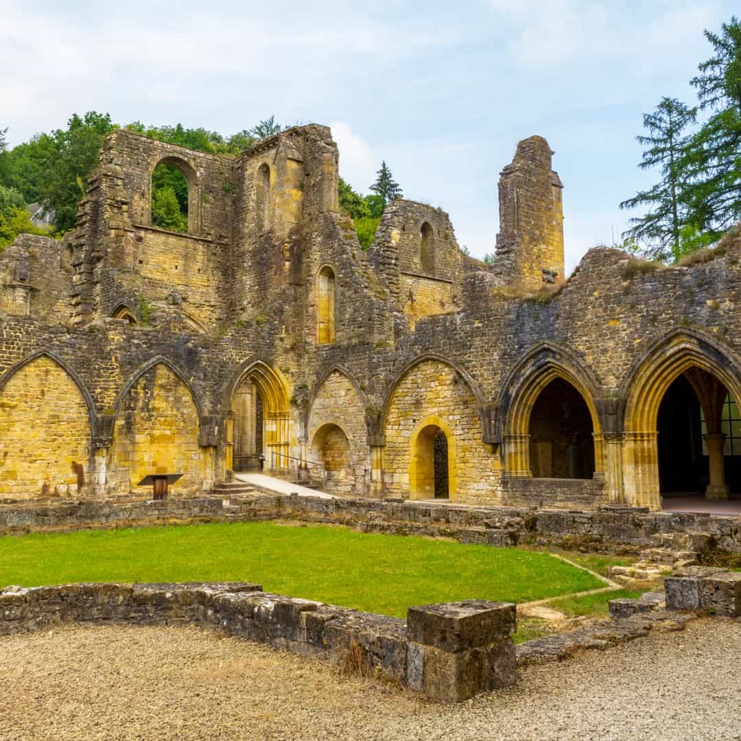 De ruïnes van de abdij van Orval