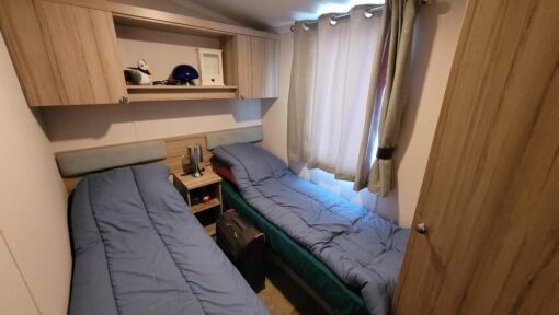 Slaapkamer 2 bedden