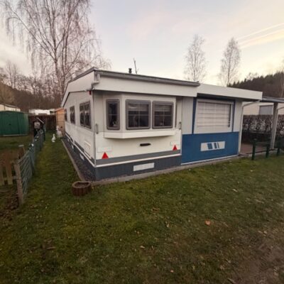 Treckcaravan Hobby Landcruise en vortent