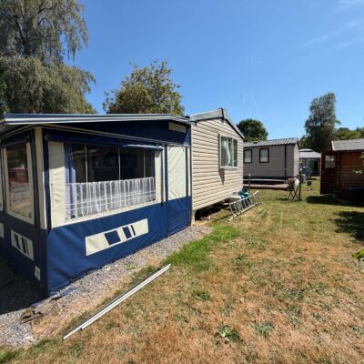 Stacaravan 2 slaapkamers Swift met voortent