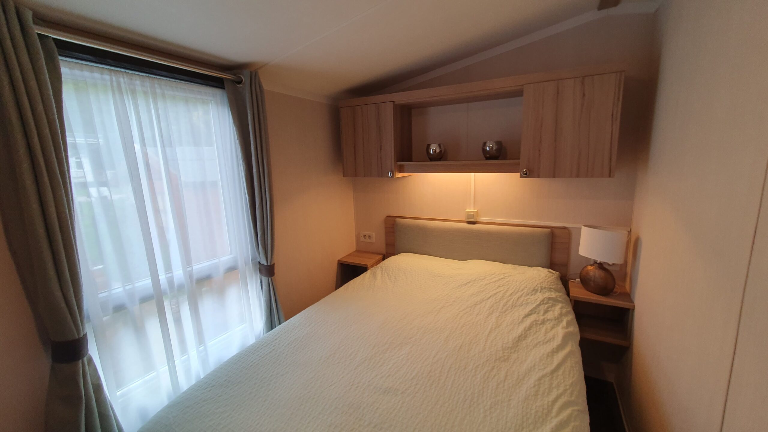 Stacaravan 3 slaapkamers – Swift adventurer (burgundy) - Afbeelding 20