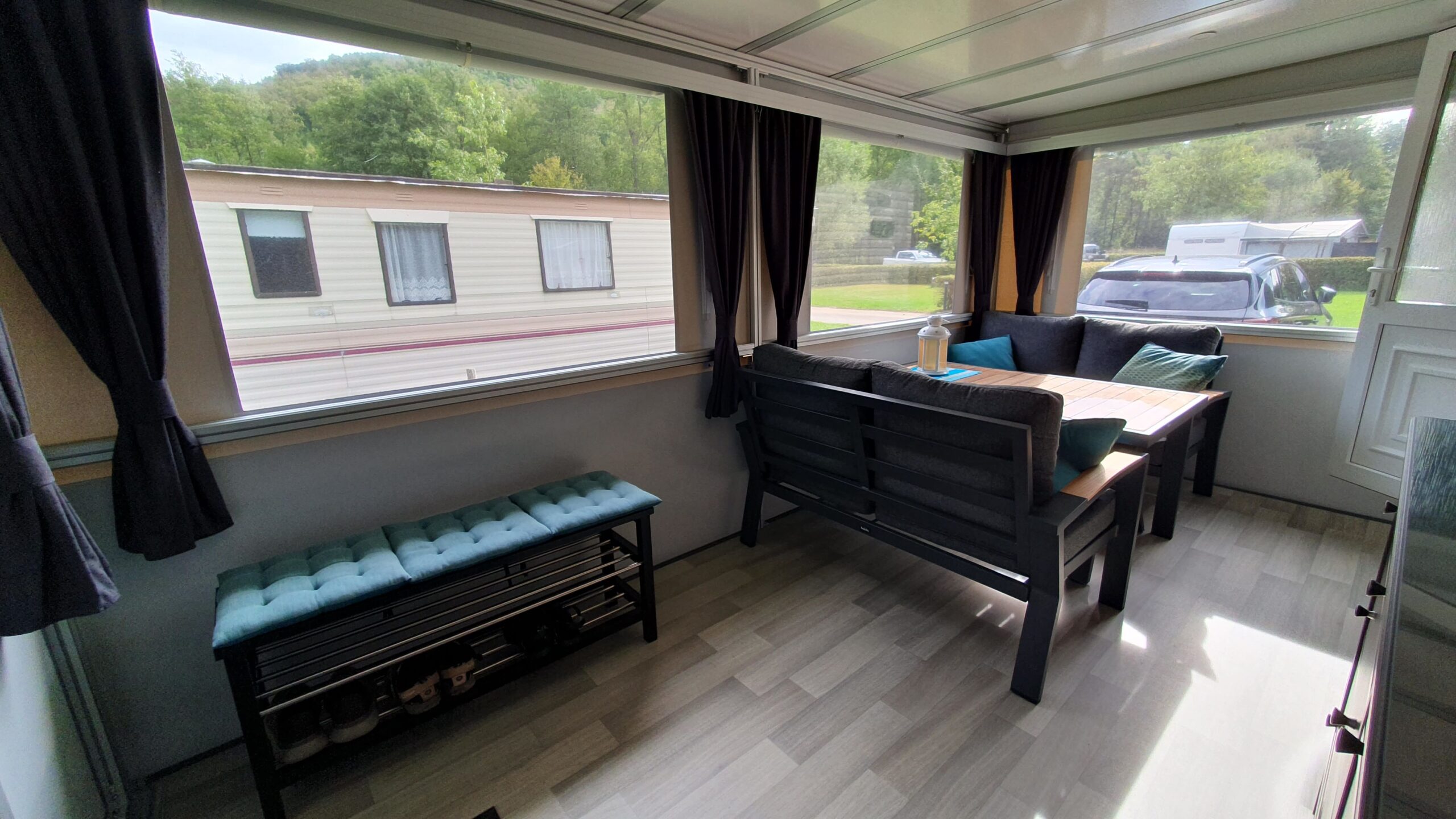 Stacaravan 3 slaapkamers – Swift adventurer (burgundy) - Afbeelding 14