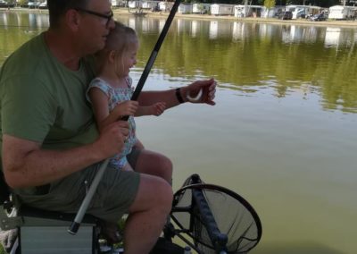 Cours de pêche pour enfants