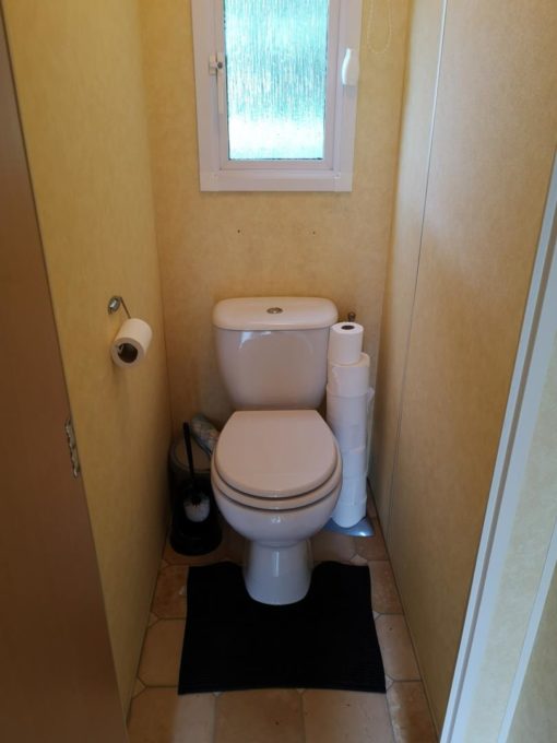 Toilettes Mobile home à vendre camping Ardennes belges