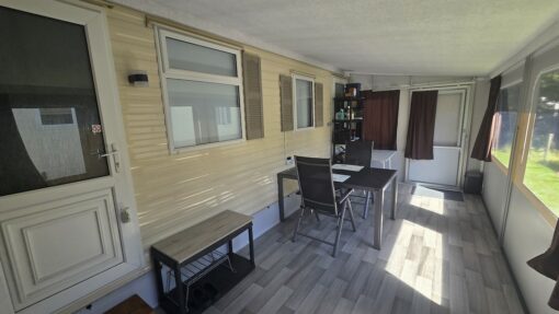 Auvent intérieur
