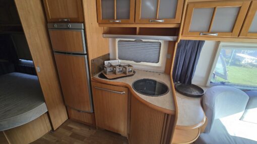 Caravane tractable LMC avec auvent ADN et tonnelle - Image 7